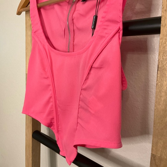 PrettyLittleThing Corset Top - Picture 2 of 5
